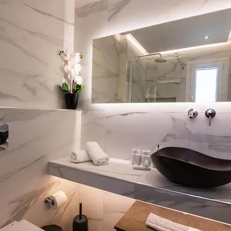 Aronia Luxury Apartman Kárpathosz
